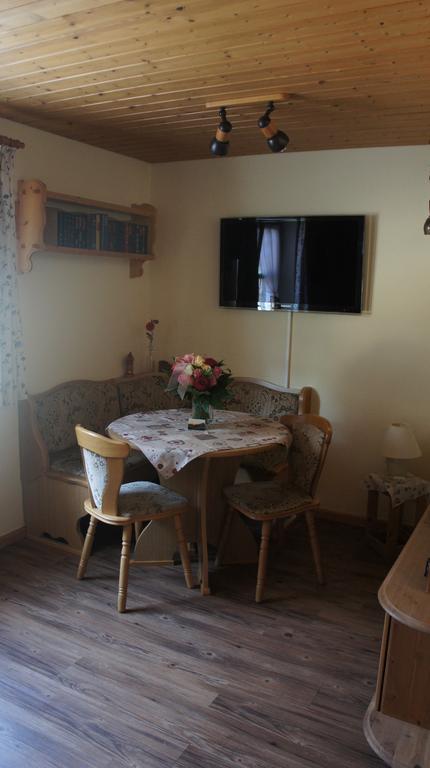 Ferienwohnung Auszeit Fischen im Allgaeu Phòng bức ảnh
